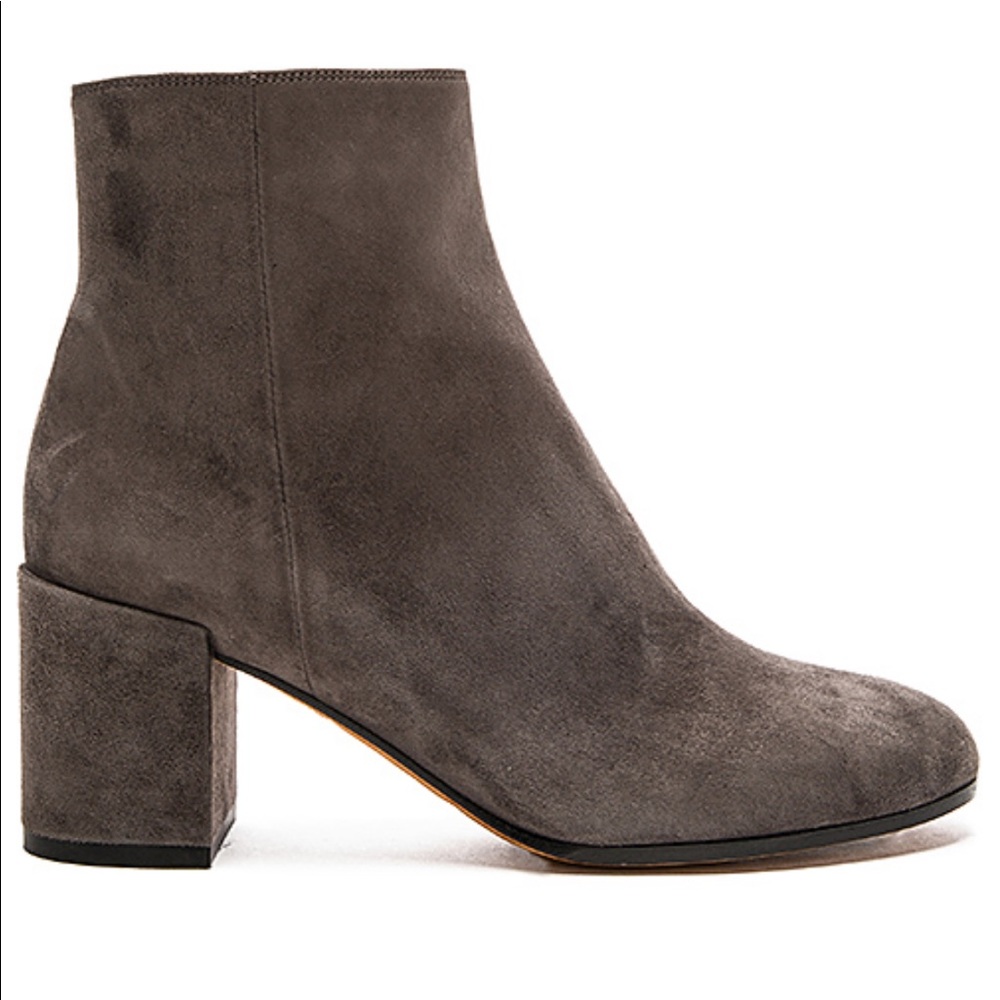 NWT- Vince Women's Blakely Suede Ankle Booties